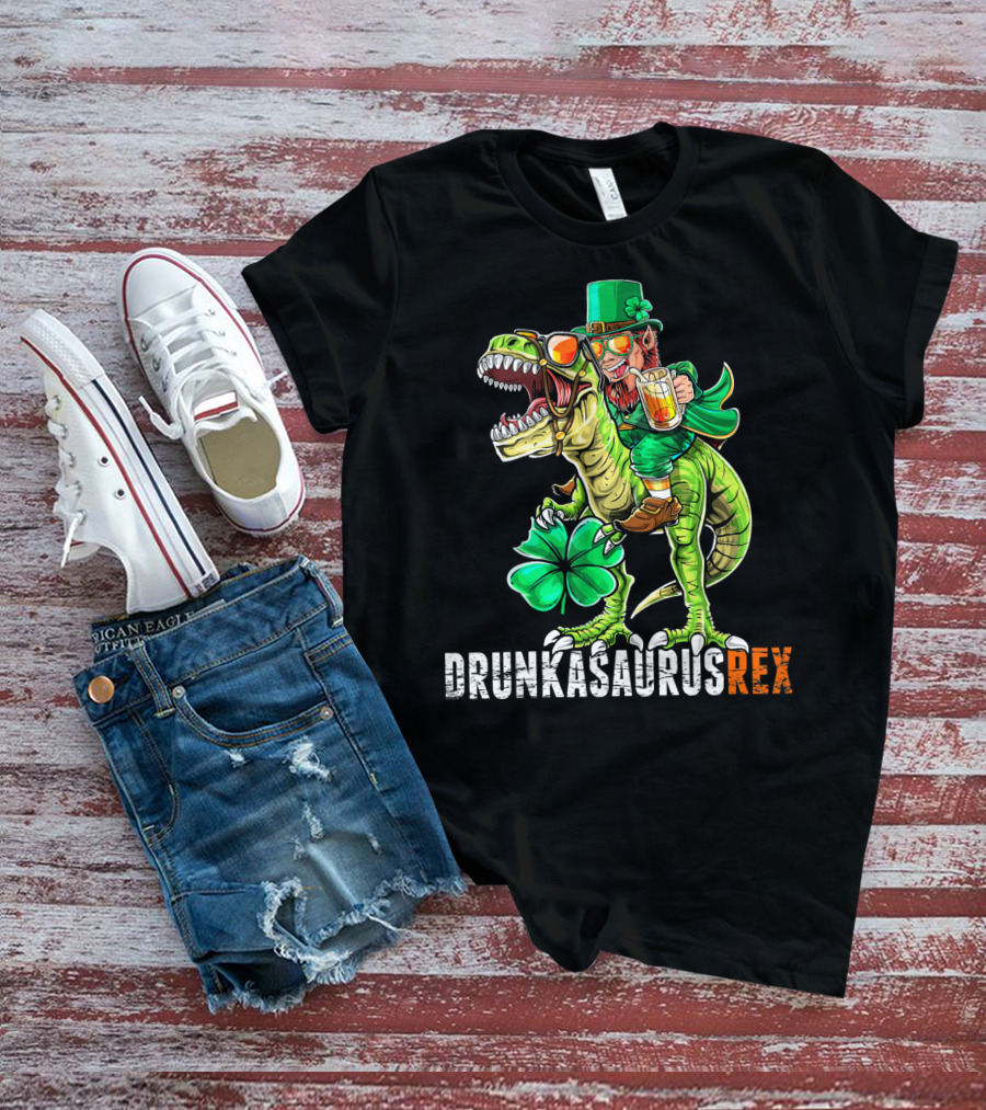 Drunkasaurus Rex St. Patrick's Day Leprechaun Dinosaur Fun T-Shirt