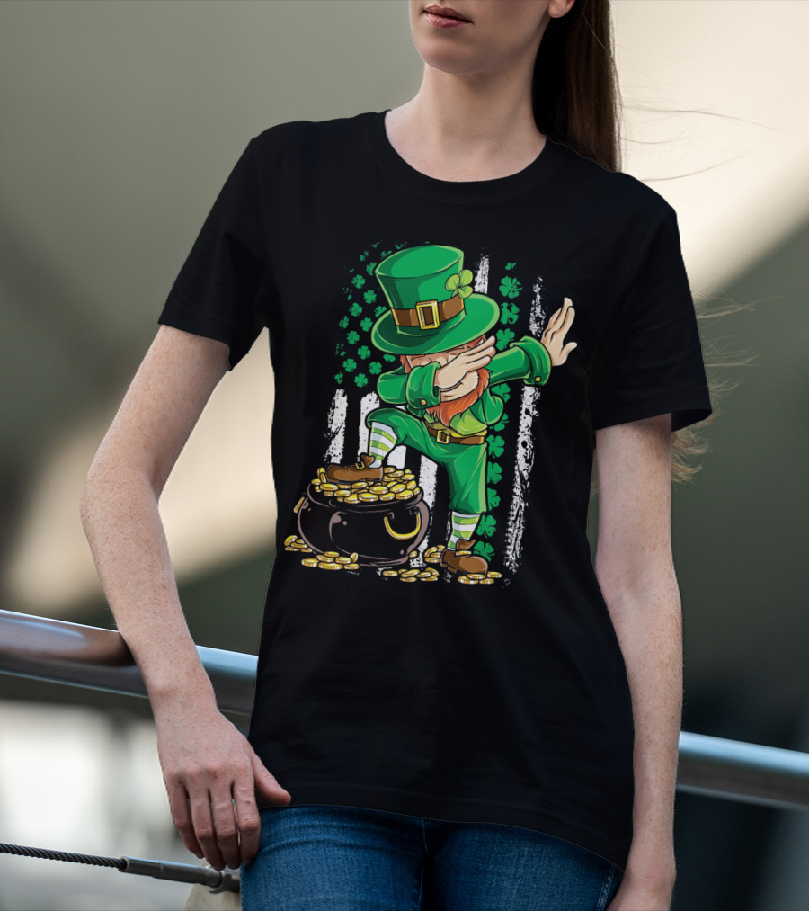 Dabbing Leprechaun With Shamrocks And Gold Coins Irish American T-Shirt