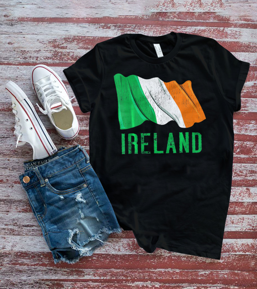 Vintage Ireland Flag Irish Retro St. Pat Ireland T-Shirt