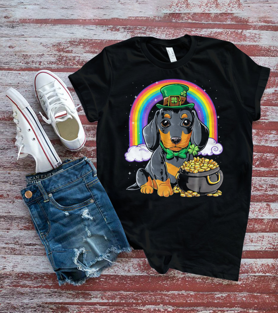 Dachshund Leprechaun Hat Rainbow Pot Of Gold T-Shirt