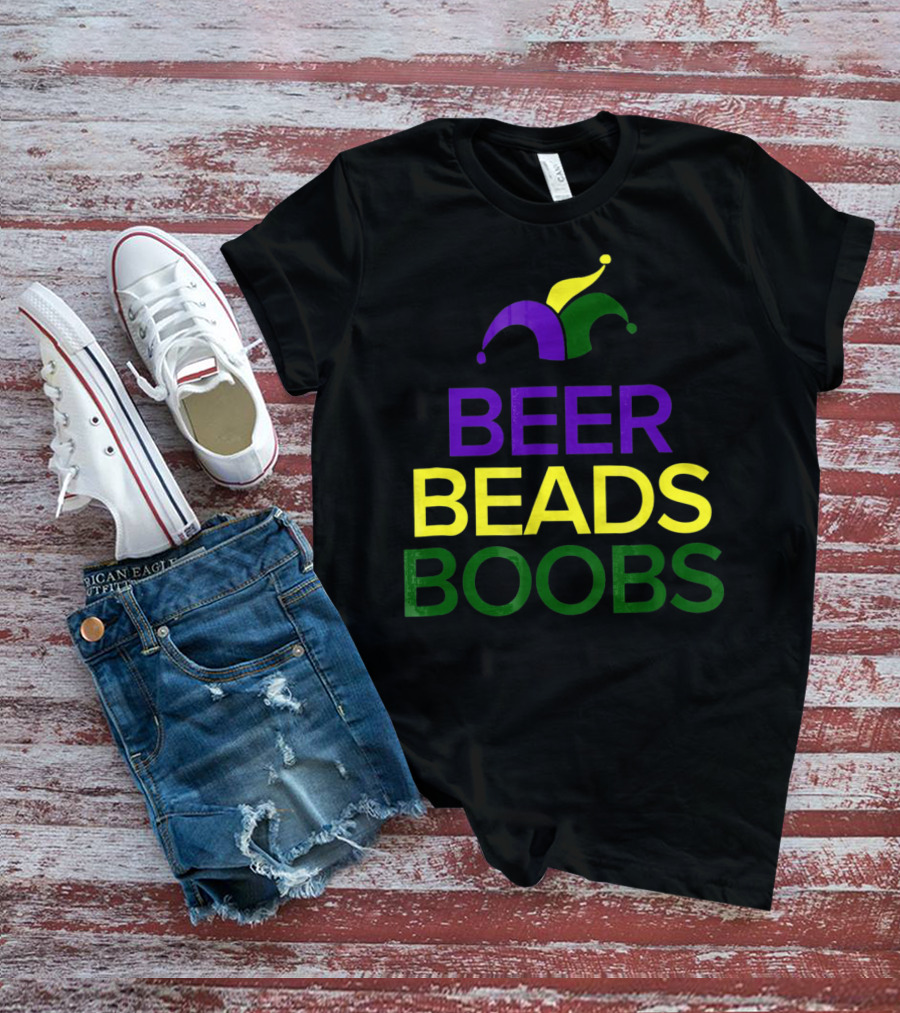 BEER BEADS BOOBS MARDI GRAS JESTER HAT T-Shirt