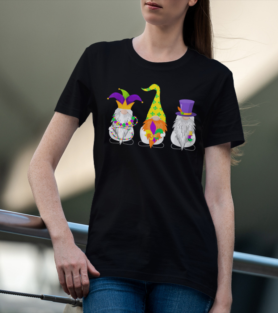 Cute Nordic Three Gnomes Mardi Gras Jester Beads Hats Fleur-de-Lis T-Shirt