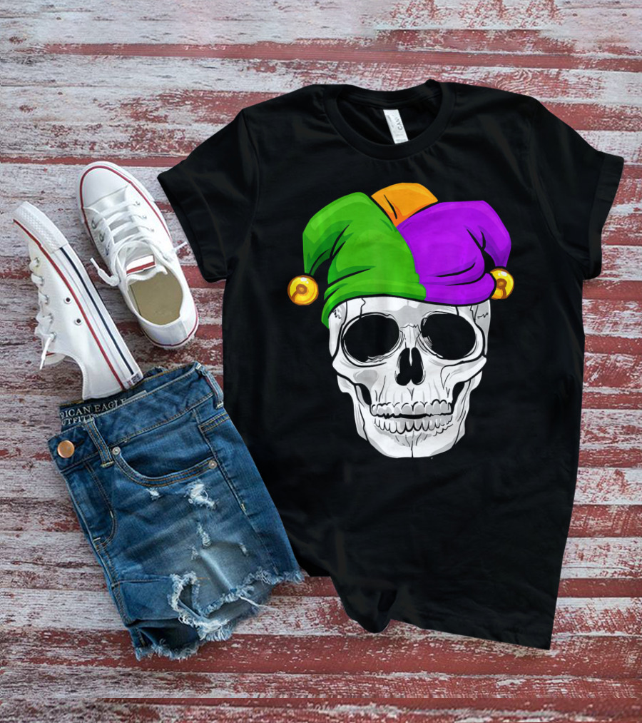 Mardi Gras New Orleans Skull With Colorful Jester Hat T-Shirt