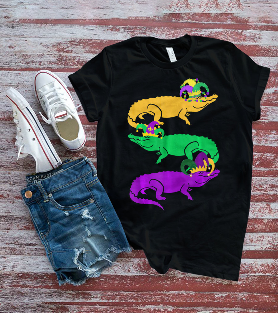 Cute Three Alligator Jesters Mardi Gras Beads T-Shirt