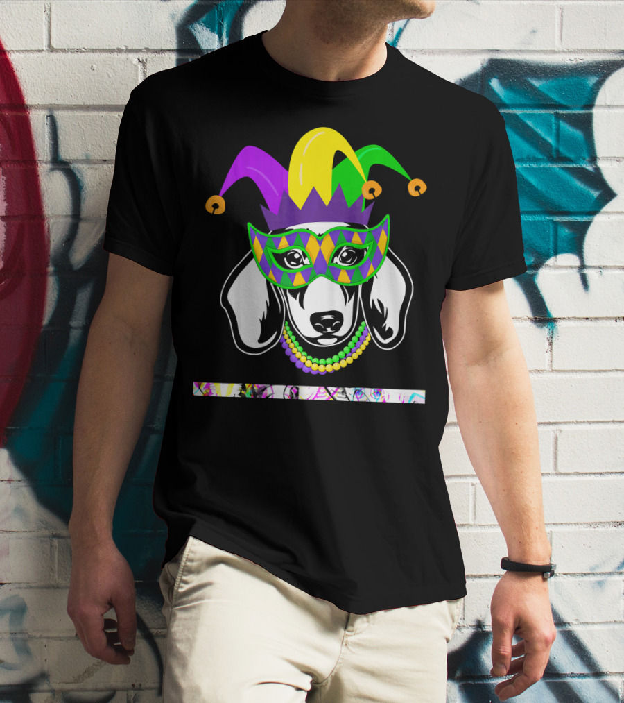 Mardi Gras Dachshund Jester Mask Beads Dogs Love T-Shirt