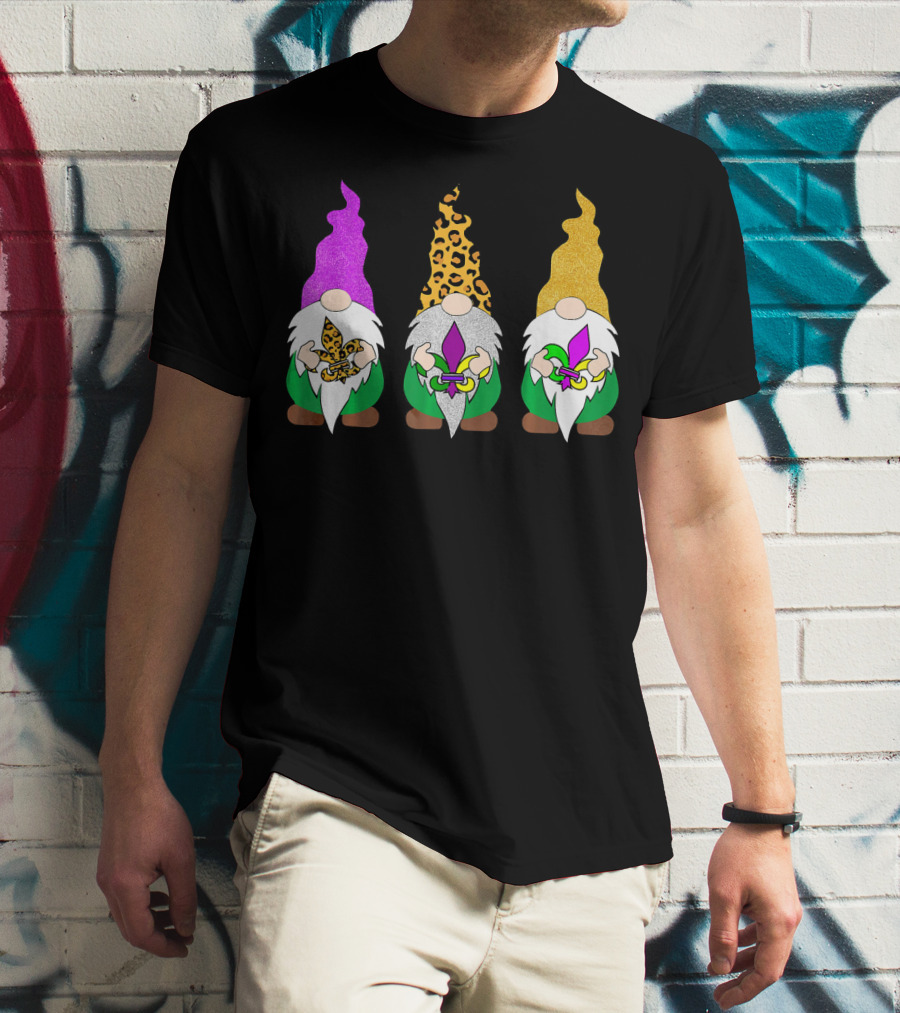 Mardi Gras Festival Colors Glitter Leopard Pattern Gnomes With Fleur-de-Lis T-Shirt
