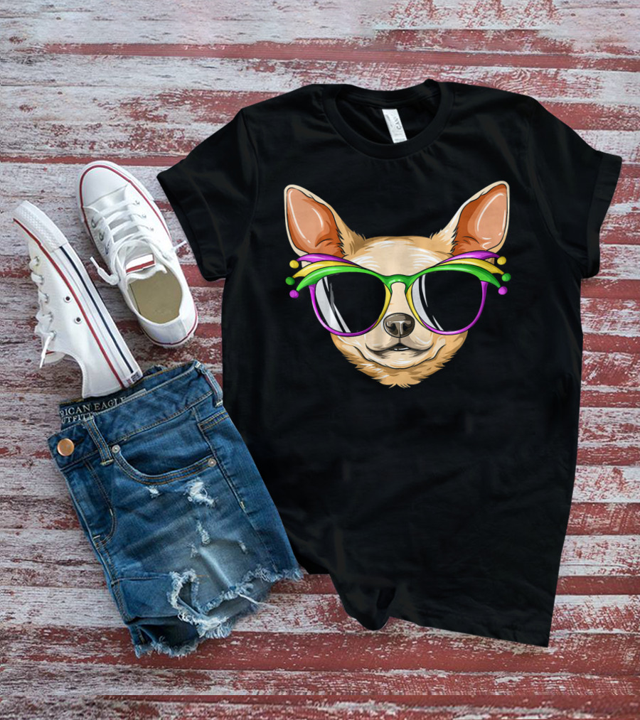 Chihuahua Mardi Gras Carnival Mask Sunglasses T-Shirt