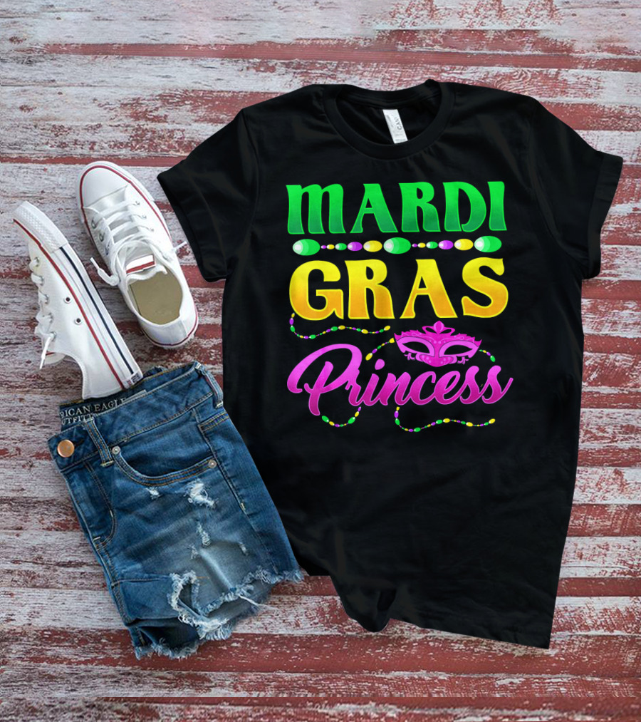 Mardi Gras Princess Cute Mask Beads T-Shirt