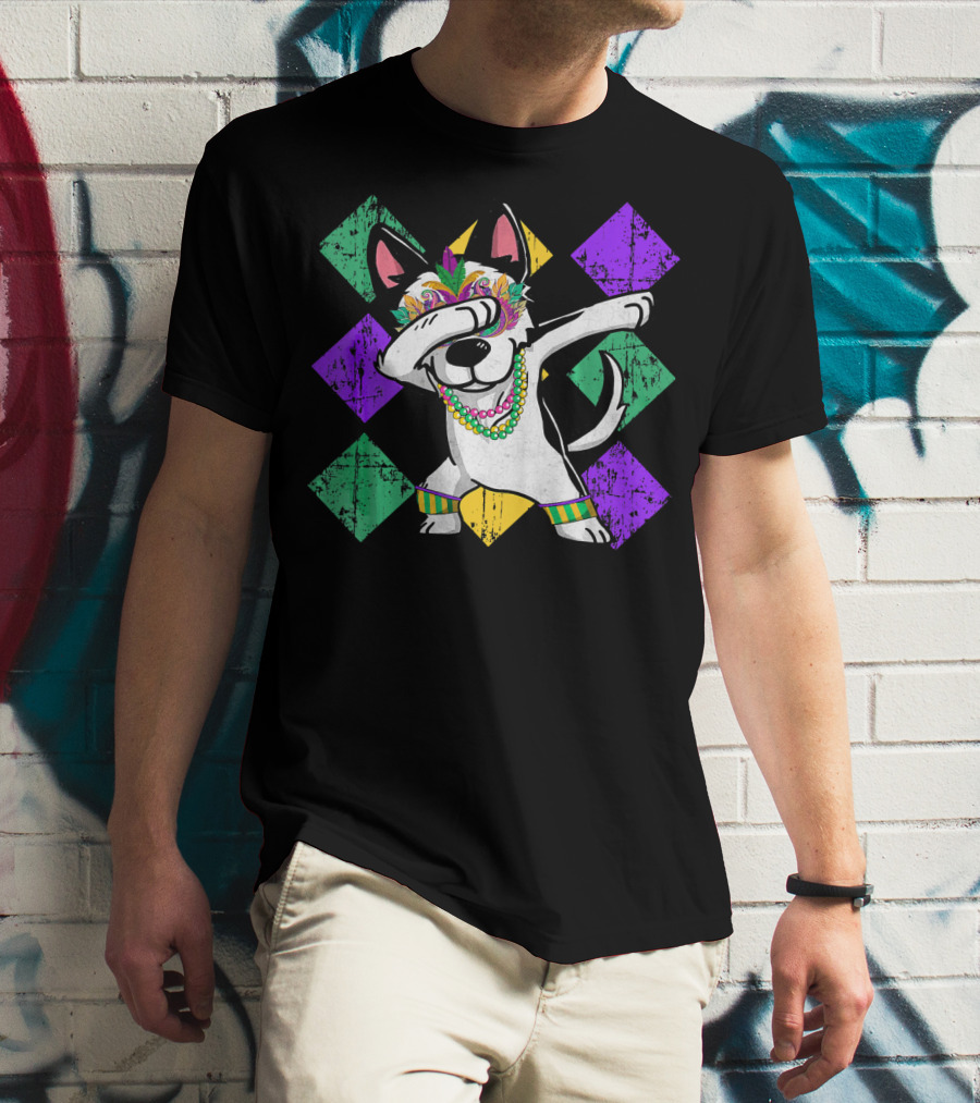 Funny Husky Dabbing In Colorful Mardi Gras Mask With Beads And Festive Diamonds T-Shirt