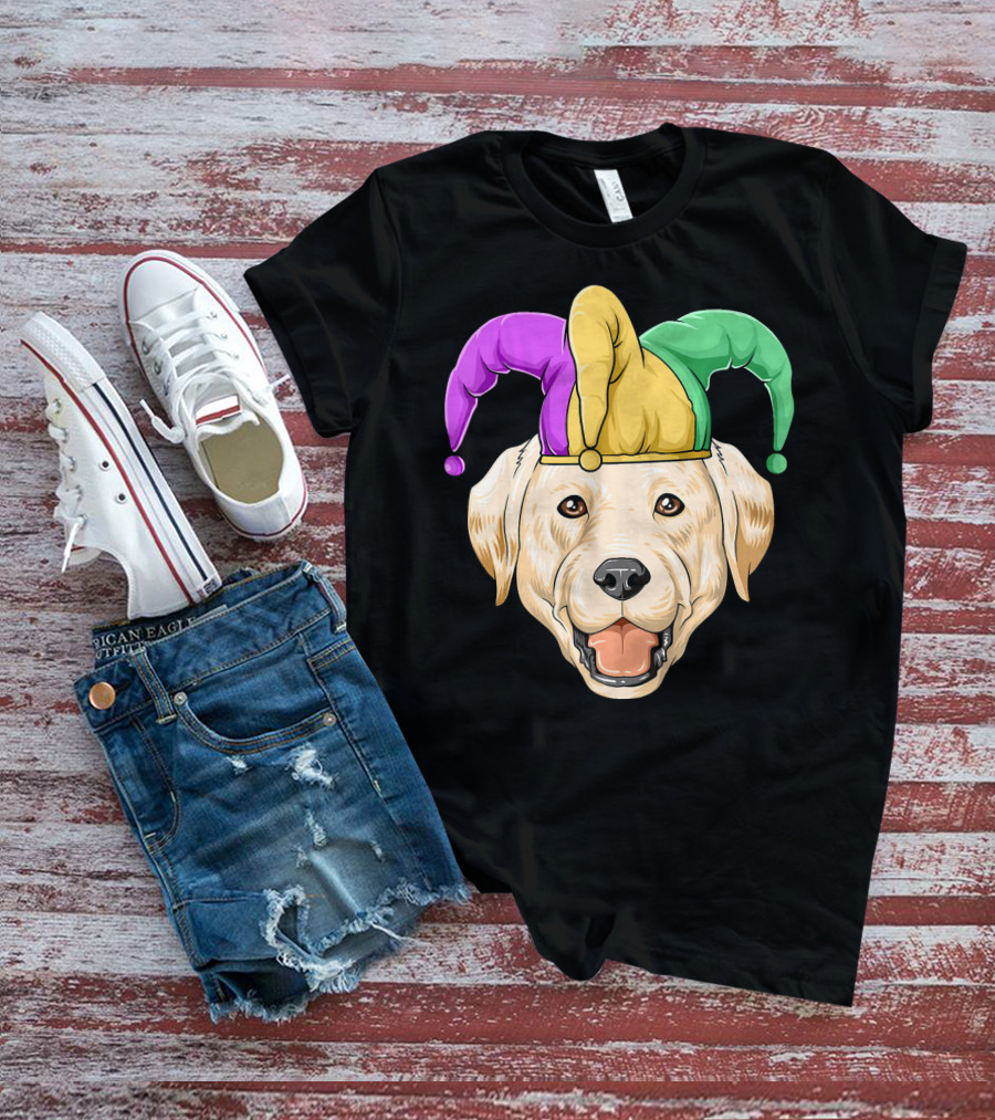 Mardi Gras Labrador In Jester Hat Carnival T-Shirt
