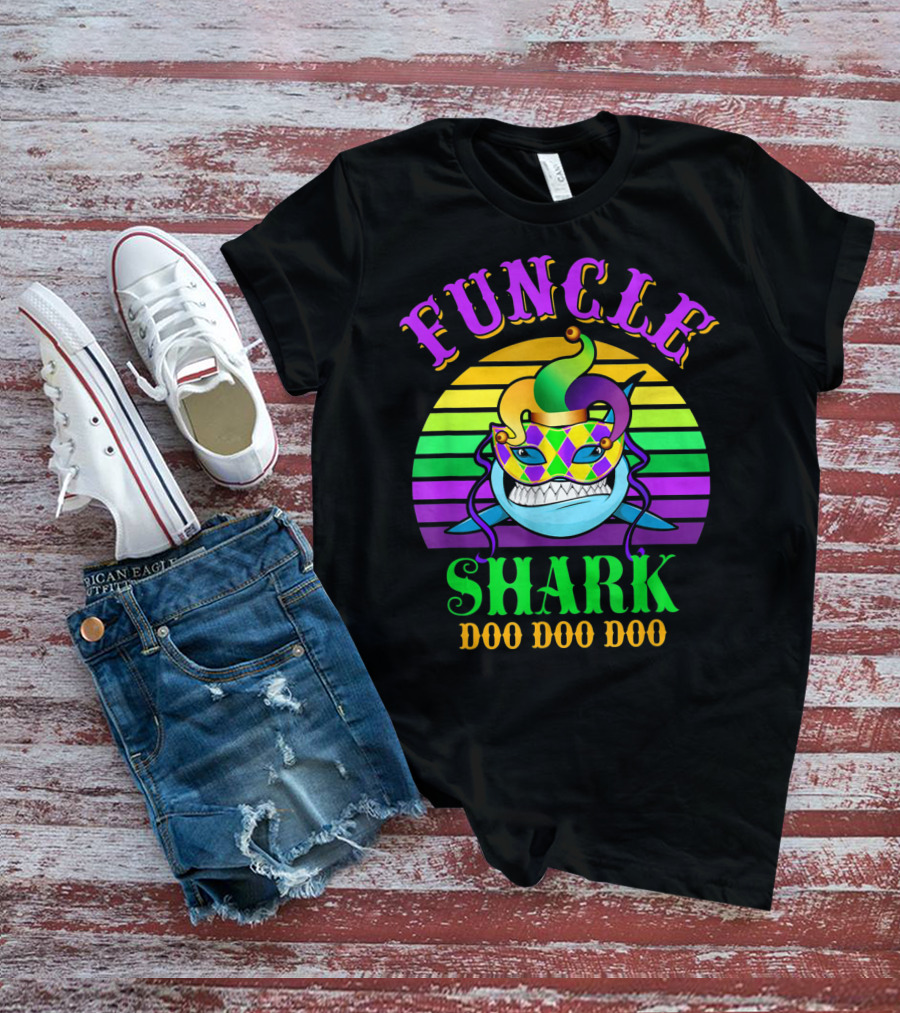 Funcle Shark Doo Doo Doo Mardi Gras Jester Mask T-Shirt