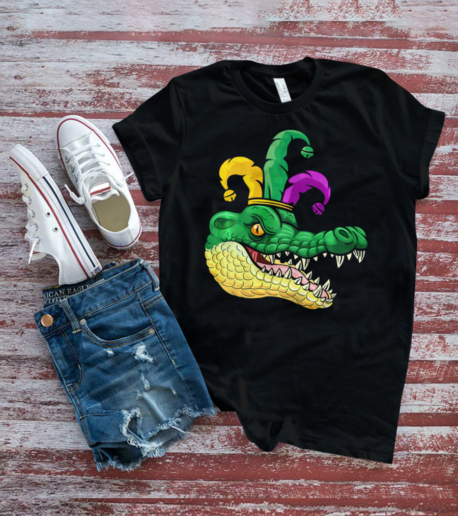 Alligator Head Mardi Gras Jester Hat Gator Clown T-Shirt