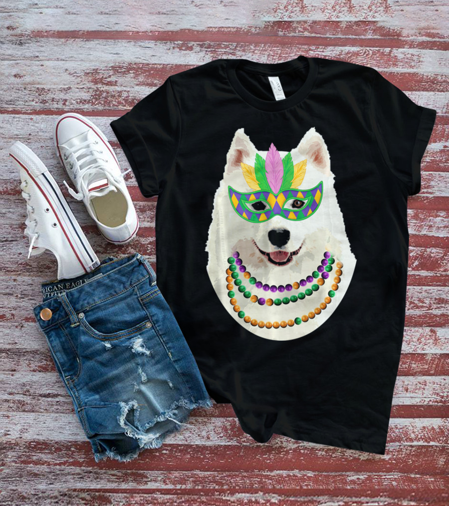 American Eskimo Dog Mardi Gras Mask Beads T-Shirt