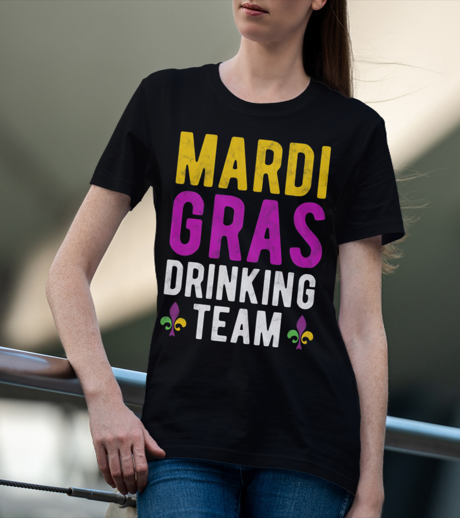 Mardi Gras Drinking Team New Orleans Fleur-de-Lis T-Shirt