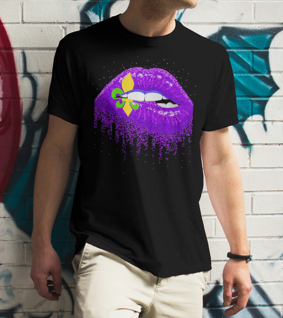 Funny Mardi Gras Purple Glitter Lips With Fleur-de-Lis T-Shirt