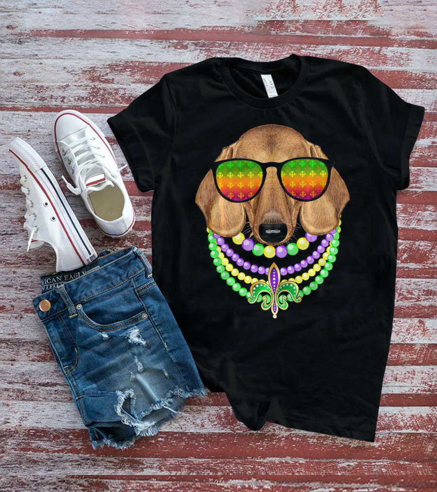 Mardi Gras Dachshund Beads Fleur-de-Lis Sunglasses T-Shirt