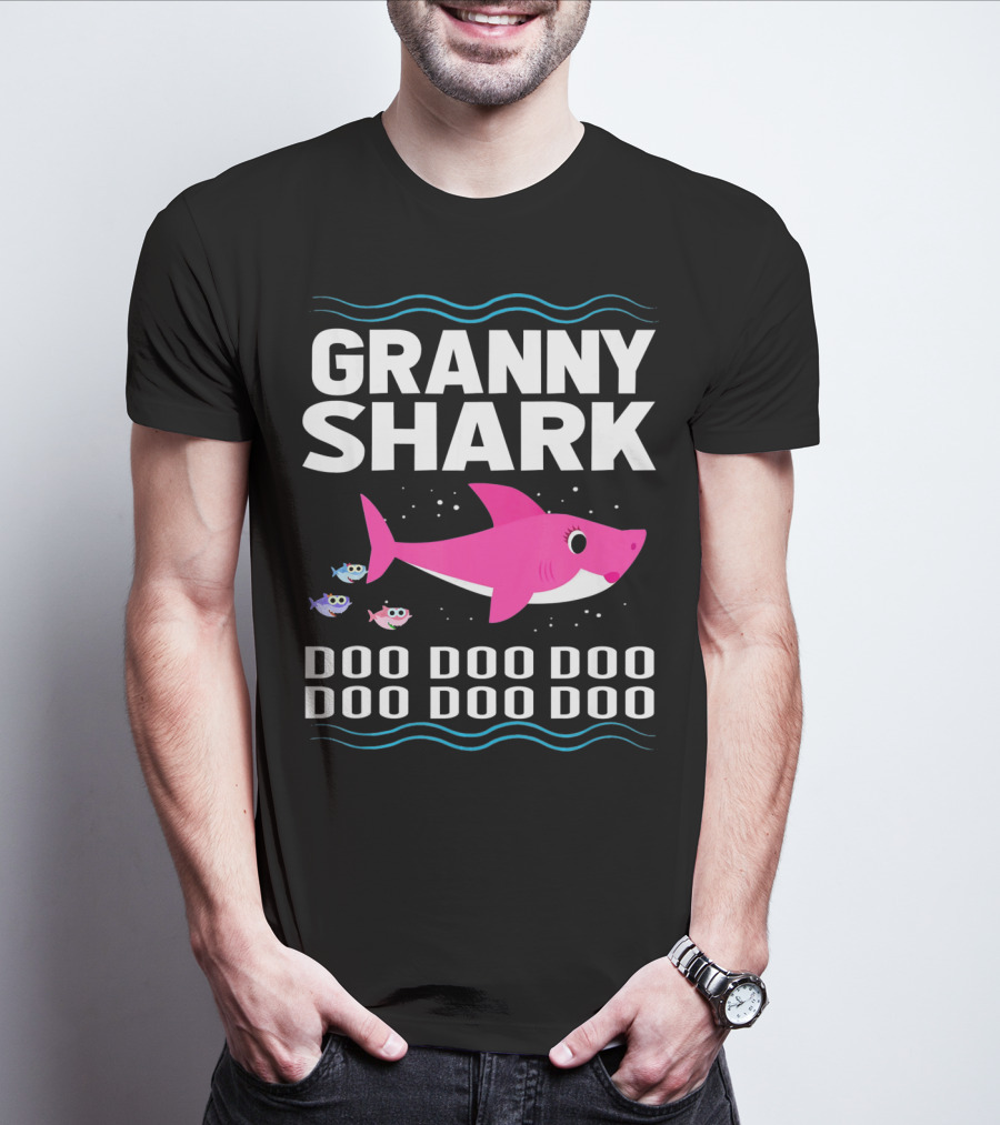 Granny Shark Doo Doo Doo Doo Pink Funny Baby Shark T-Shirt