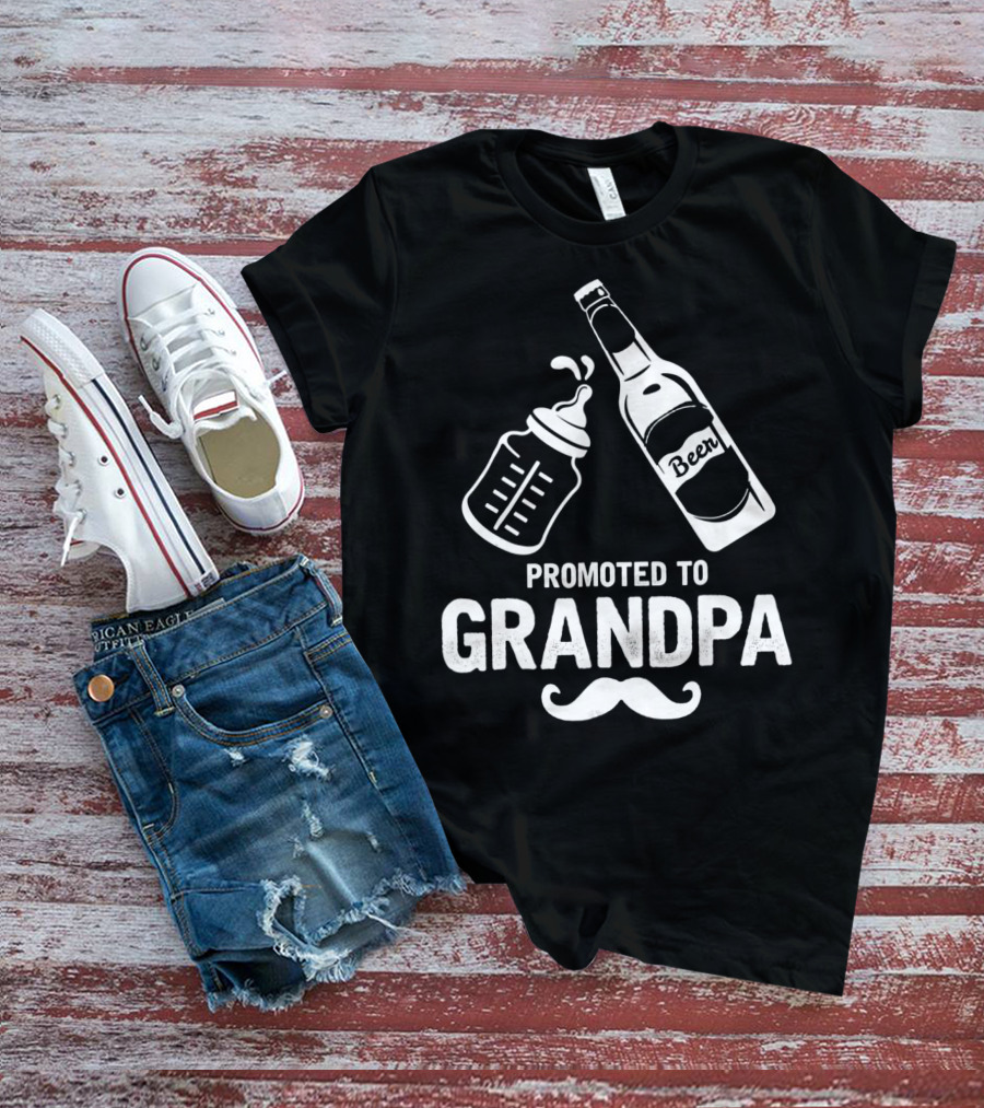 Promoted To Grandpa First Time Dad Beer Bottle Baby Bottle T-Shirt
