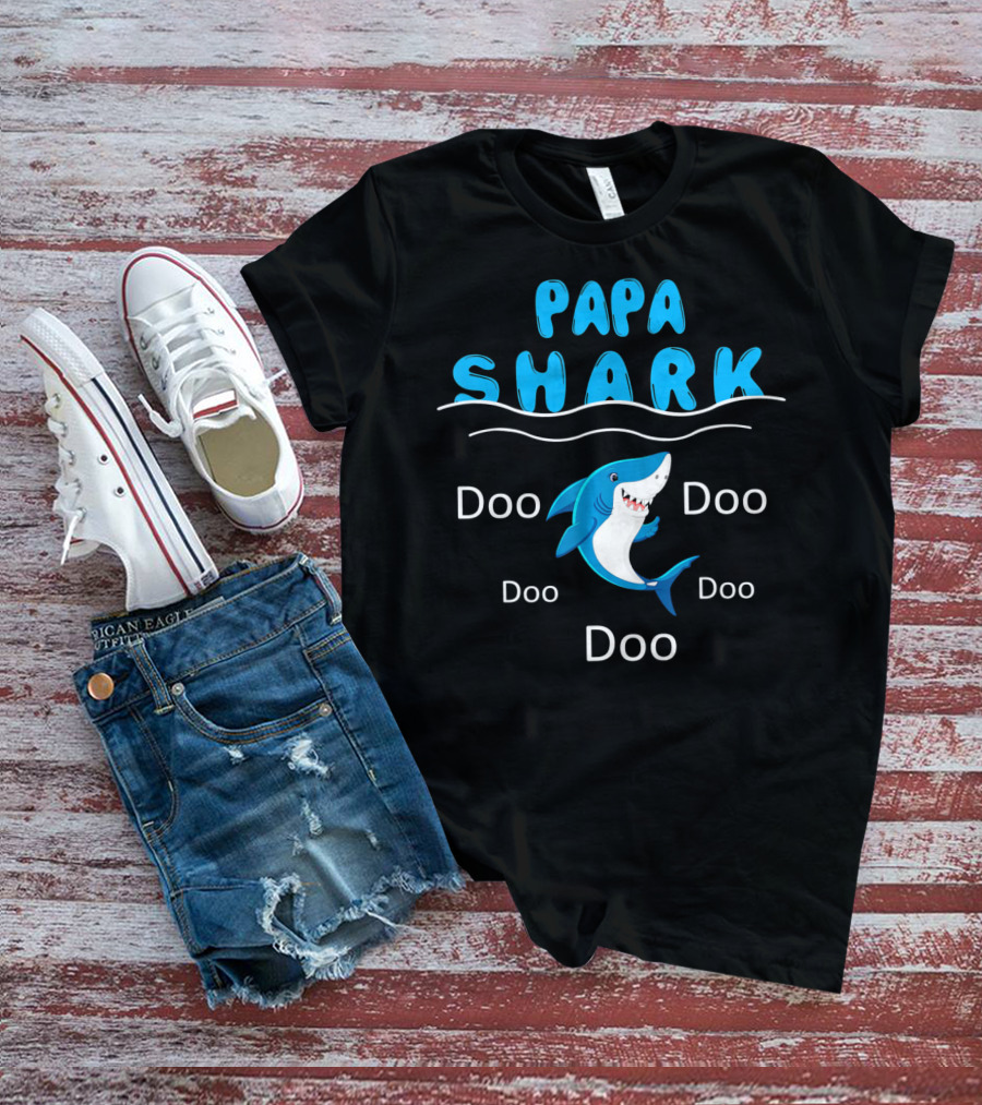 Papa Shark Doo Doo Doo Father's Birthday T-Shirt