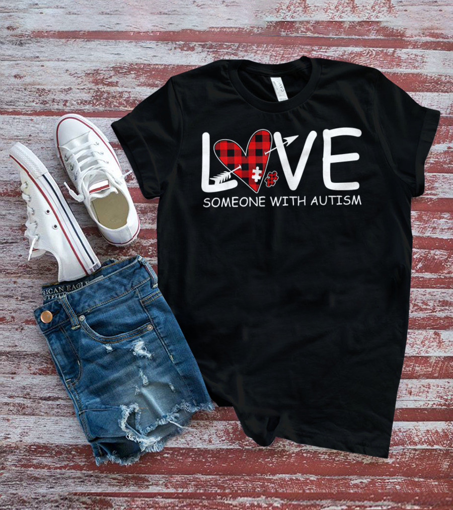 Love Someone With Autism Red Plaid Heart Puzzle Piece T-Shirt