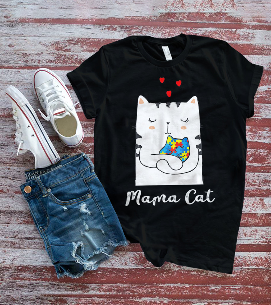 Proud Autism Awareness Mama Cat Hugging Puzzle Piece Hearts T-Shirt