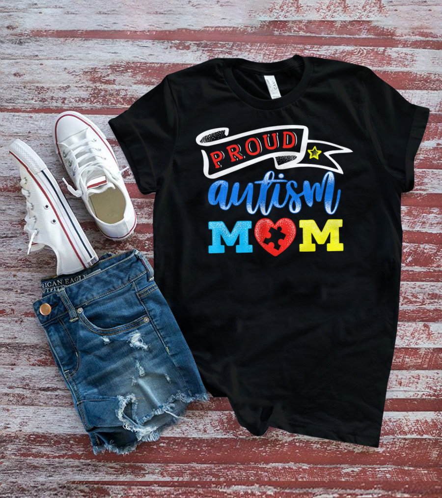 Proud Autism Mom Heart Puzzle Awareness T-Shirt