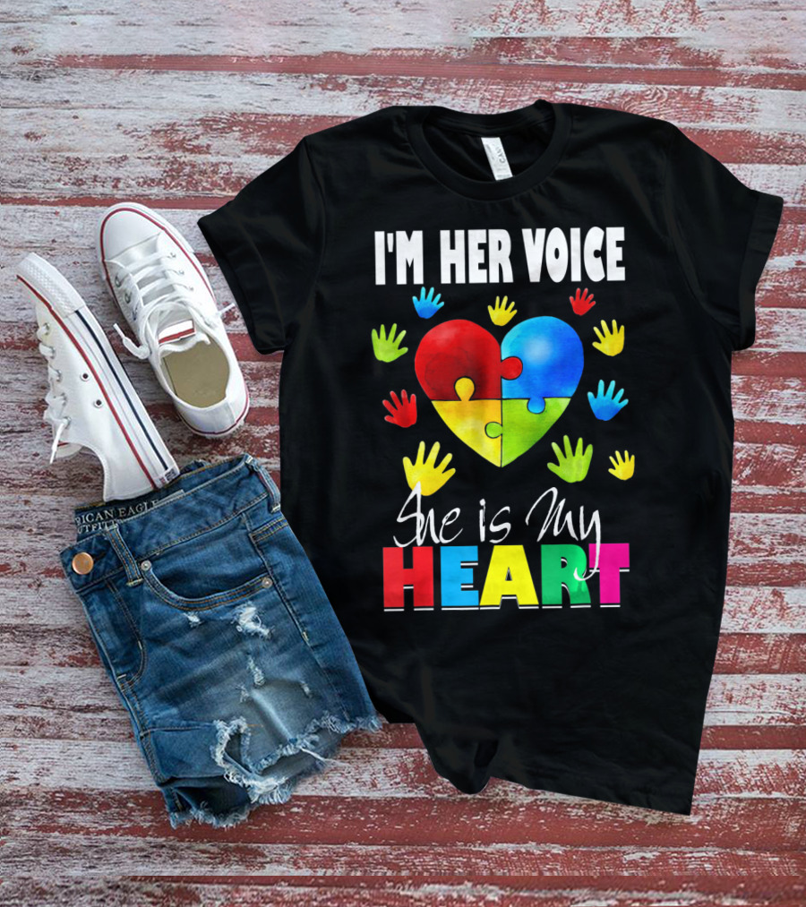 I'm Her Voice She Is My Heart Autism Awareness Puzzle Hands T-Shirt