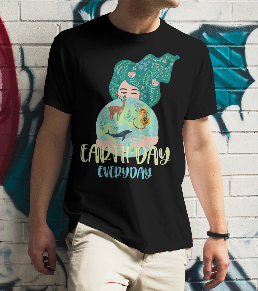 EARTH DAY EVERYDAY For Girls With Nature And Wildlife Elements T-Shirt
