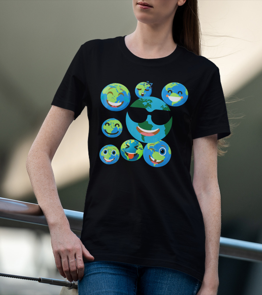 Cute Earth Emoji Smileys Emotion Faces T-Shirt