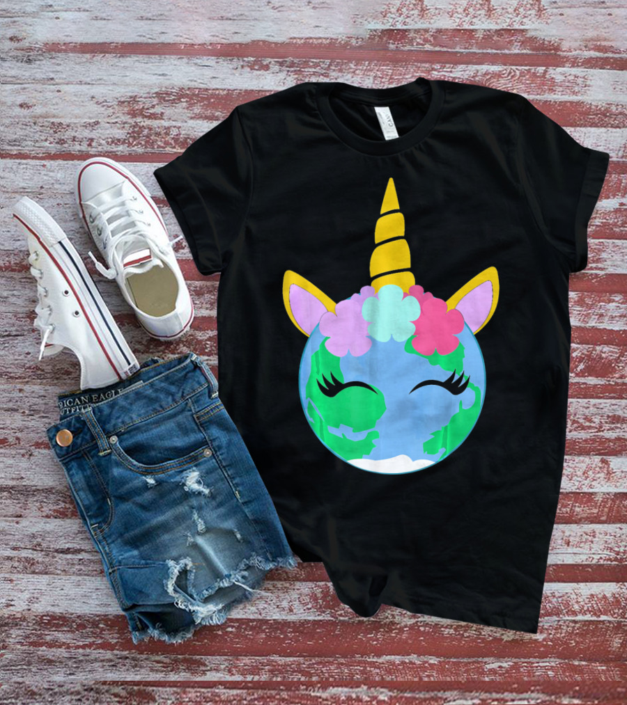 Unicorn Earth Cute Unicorn Face Earth With Flowers And Horn T-Shirt