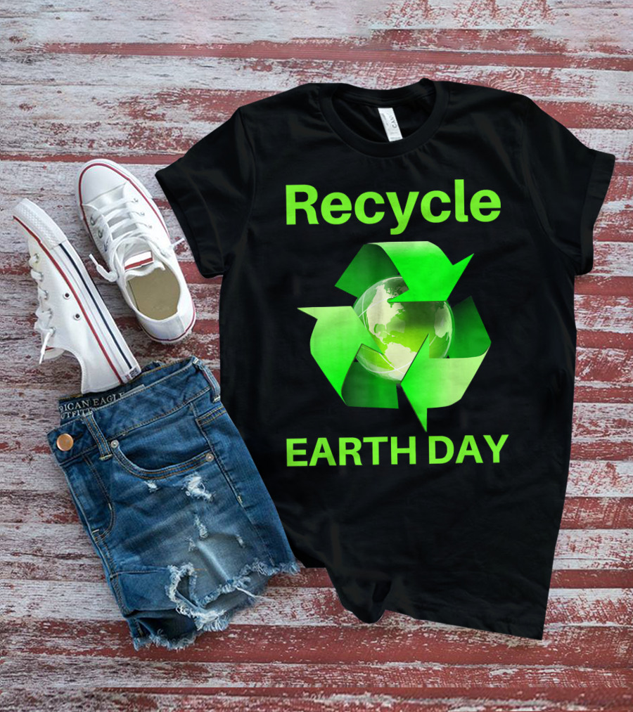 Recycle Earth Day Green Arrows Globe T-Shirt