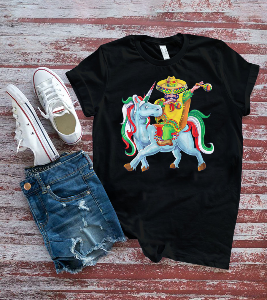 Cinco De Mayo Dabbing Poncho Riding Unicorn T-Shirt