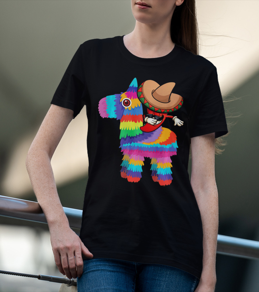 Dabbing Chili Pepper Piñata Cinco Sombrero Fun T-Shirt