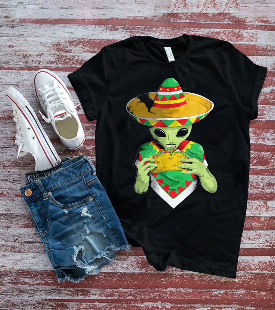 Cinco De Mayo Sombrero Alien Eating Taco T-Shirt