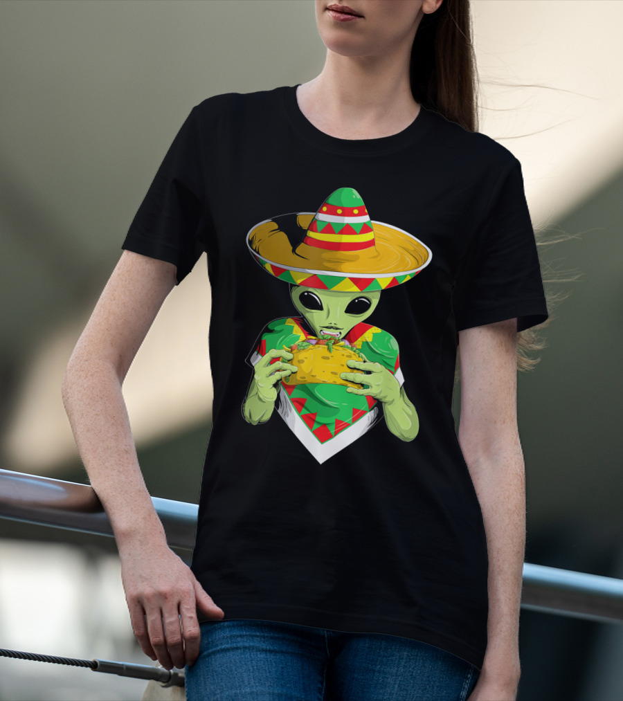 Cinco De Mayo Sombrero Alien Eating Taco T-Shirt