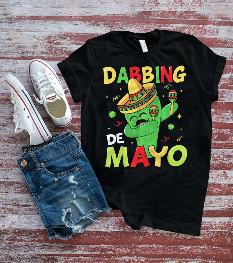 Dabbing Cactus Cinco De Mayo Sombrero Maracas T-Shirt