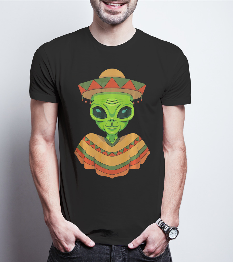 Cinco De Mayo Green Alien Wearing Sombrero And Poncho T-Shirt