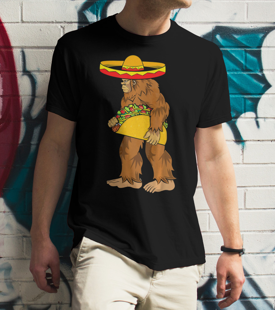 Bigfoot Carrying Taco Sombrero Cinco De Mayo T-Shirt
