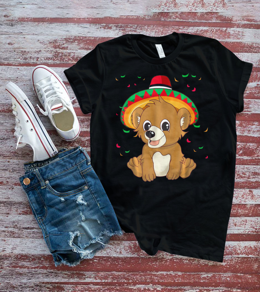 Cute Bear Cinco De Mayo 5th Of May Celebration Sombrero T-Shirt