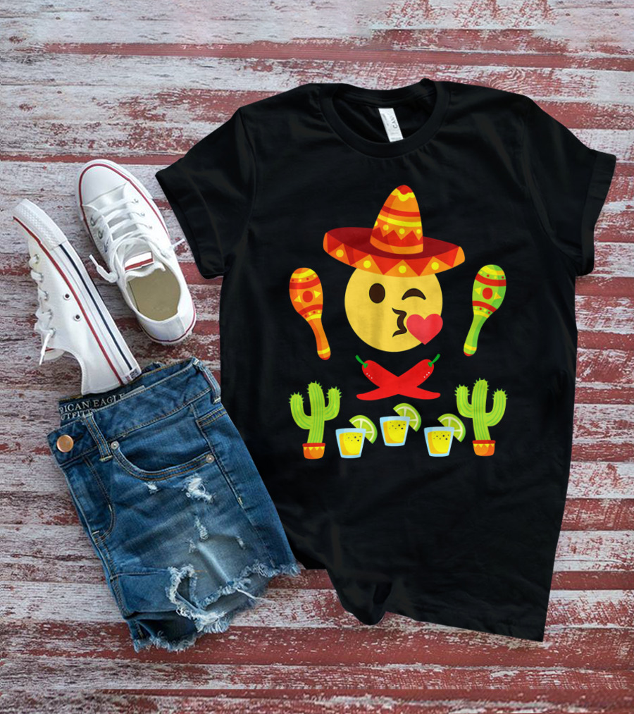 Kiss Emoji Cinco De Mayo Sombrero Maracas Cactus Peppers Margaritas T-Shirt