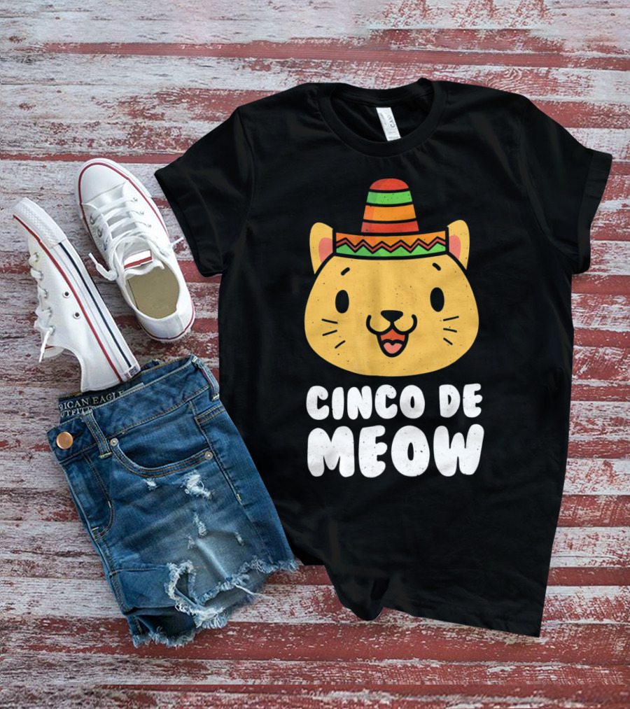 Cinco De Meow Funny Cat With Sombrero Cinco De Mayo T-Shirt
