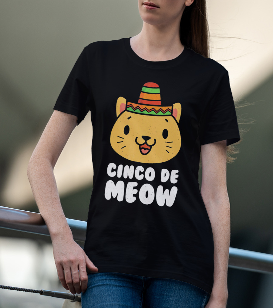 Cinco De Meow Funny Cat With Sombrero Cinco De Mayo T-Shirt