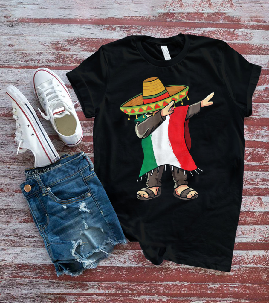 Mexican Flag Poncho Man Dabbing Cinco De Mayo Sombrero T-Shirt