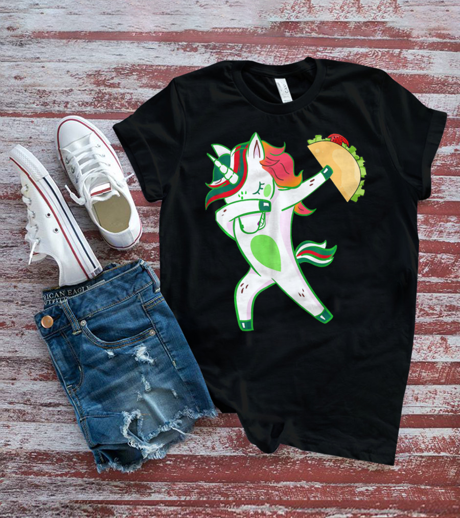 Unicorn Dabbing With Taco And Food Fun T-Shirt