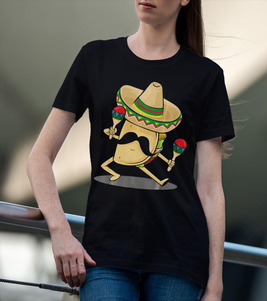 Cinco De Mayo Funny Taco Dancing Sombrero With Maracas T-Shirt