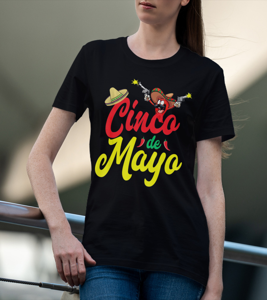 Cinco De Mayo Mexican Party Fiesta Sombrero Chili Pistols T-Shirt