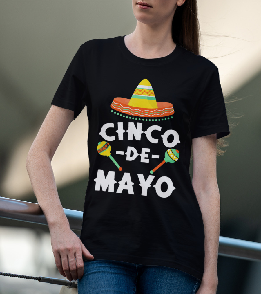 Cinco De Mayo Sombrero And Maracas T-Shirt