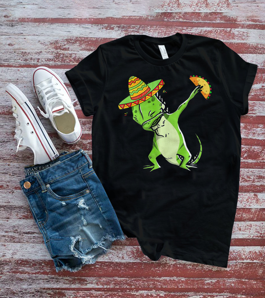 Cinco De Mayo Iguana Dabbing With Taco And Sombrero T-Shirt