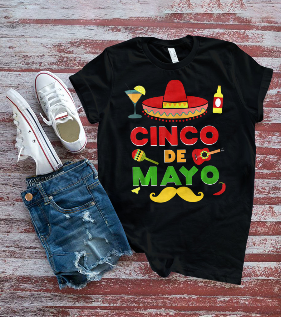 Cinco De Mayo Sombrero Guitar Maraca Mustache Fiesta T-Shirt