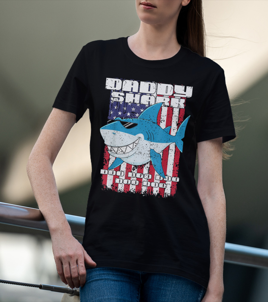 Daddy Shark Doo Doo Doo American Flag T-Shirt